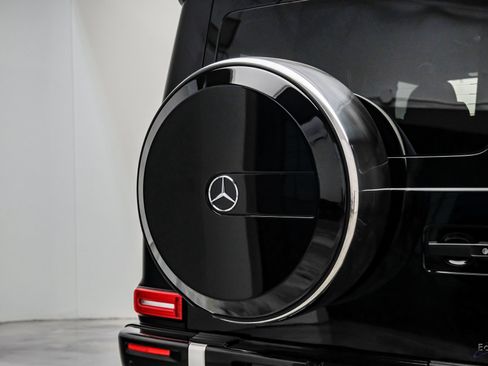 Used 2025 Mercedes-Benz G 63 AMG 4MATIC image 17