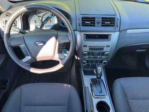Used 2012 Ford Fusion SE FWD image 17