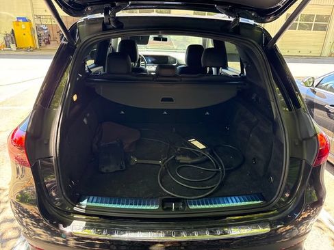 Used 2025 Mercedes-Benz GLE 450e 4MATIC image 12