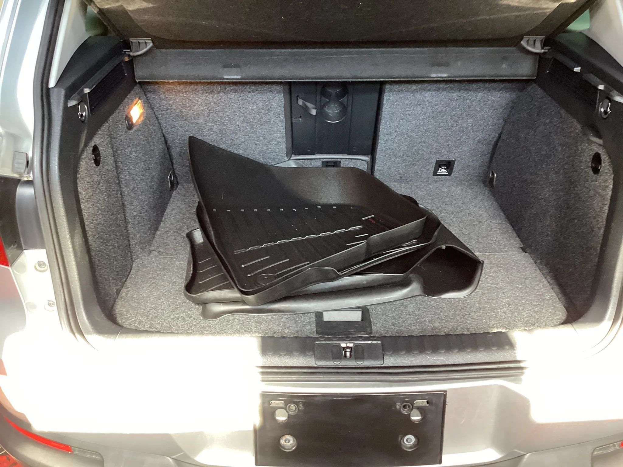 Used 2016 Volkswagen Tiguan SE FWD image 18