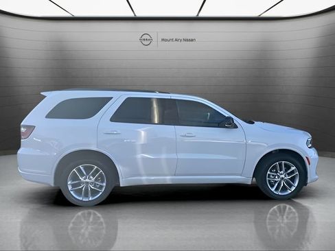 Used 2024 Dodge Durango GT image 5