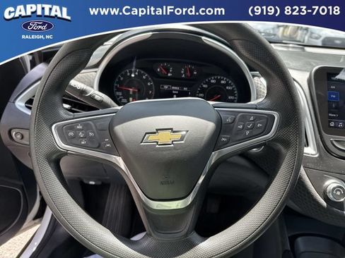 Used 2023 Chevrolet Malibu LS FWD image 24