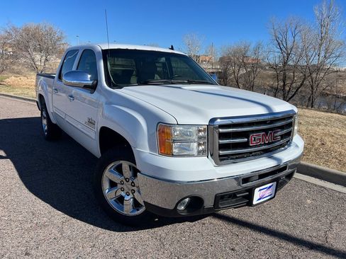 Used 2013 GMC Sierra 1500 SLE RWD image 1