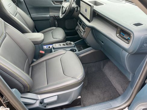 New 2026 Ford Maverick Lobo AWD/4WD image 24