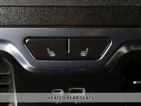 Used 2024 GMC Sierra 3500 Denali Ultimate image 11