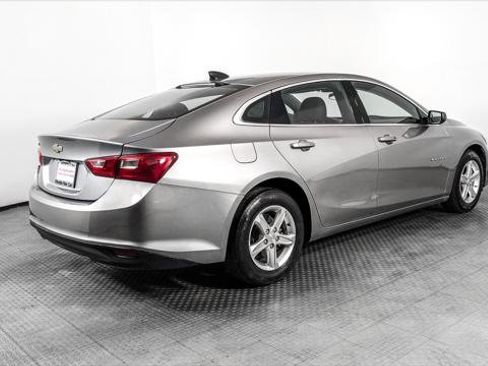 Used 2023 Chevrolet Malibu LS image 8