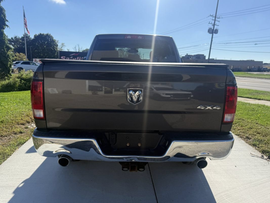 Used 2019 RAM 1500 ST AWD/4WD image 5
