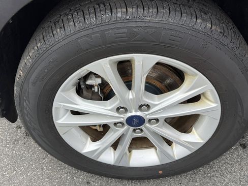 Used 2018 Ford Escape SEL AWD/4WD image 28