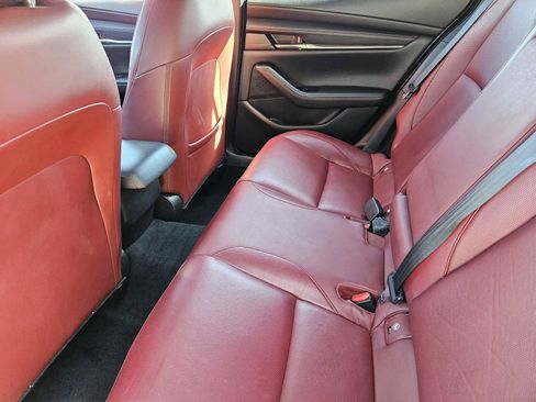 Used 2023 MAZDA MAZDA3 s image 30