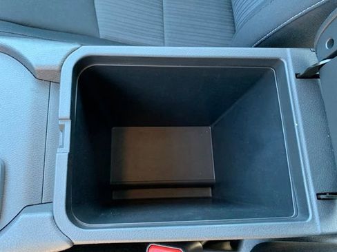 Used 2024 Nissan Sentra SV image 27