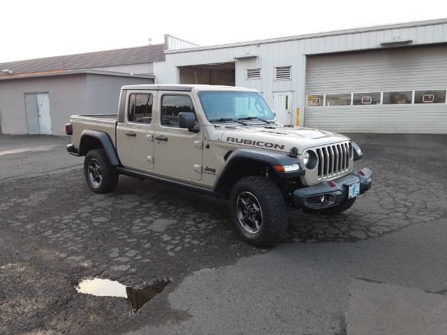 Used 2020 Jeep Gladiator Rubicon w/ Trailer Tow Package AWD/4WD image 7