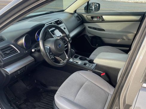 Used 2018 Subaru Outback 2.5i Premium w/ Popular Package #1 image 10