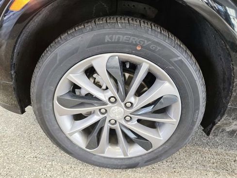 Used 2023 Buick Encore GX Select w/ Sport Touring Package image 14