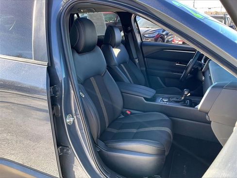 Used 2025 MAZDA CX-50 AWD 2.5 S w/ Premium Package image 10