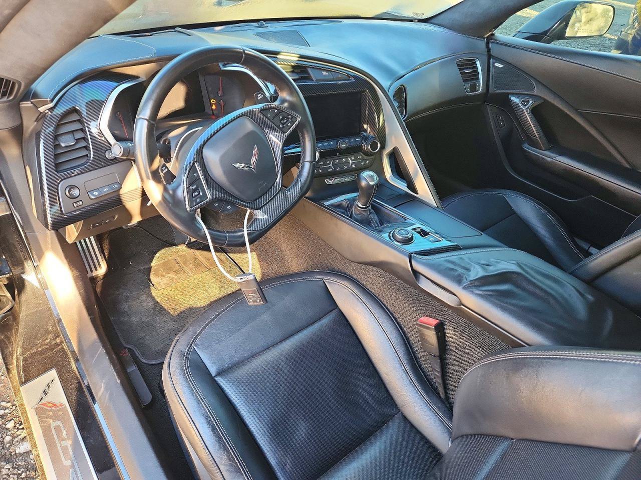 Used 2016 Chevrolet Corvette Stingray Coupe w/ 3LT Preferred Equipment Group RWD image 7
