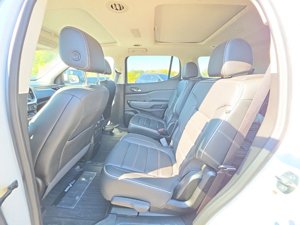 Used 2021 GMC Acadia Denali w/ GMC Pro Grade Package AWD/4WD image 11