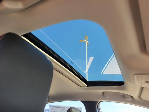 New 2026 Nissan Sentra SR image 14