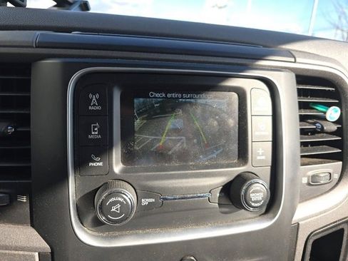 Used 2014 RAM 2500 Tradesman w/ Chrome Appearance Group image 14