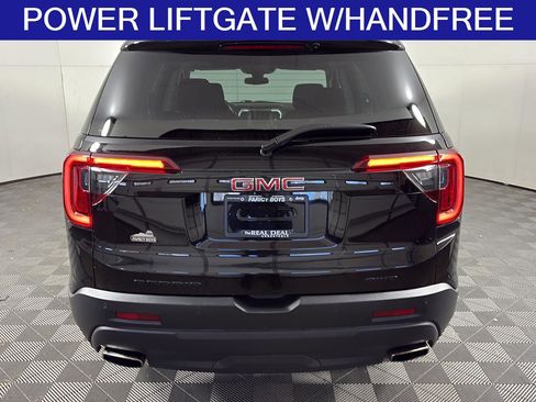 Used 2022 GMC Acadia SLE w/ Driver Convenience Package image 6