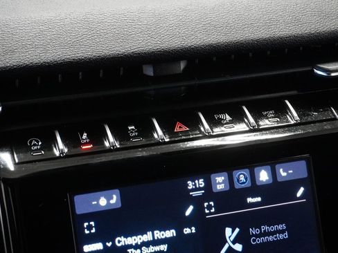 Certified 2024 Jeep Grand Cherokee Altitude image 22