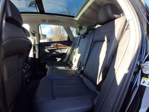 Used 2018 Audi Q5 2.0T Premium Plus w/ Premium Plus Package image 20