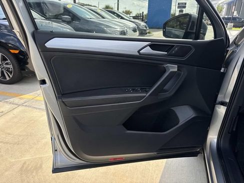 Used 2022 Volkswagen Tiguan S AWD/4WD image 18