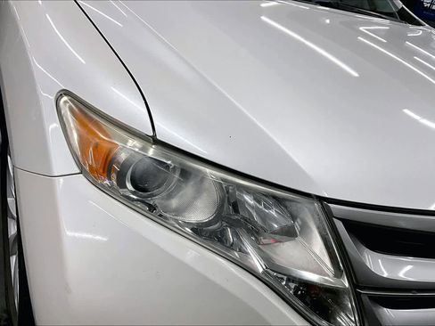 Used 2015 Toyota Venza XLE w/ XLE Premium Package FWD image 28