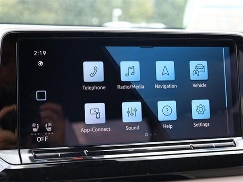 New 2026 Volkswagen Atlas SE image 13