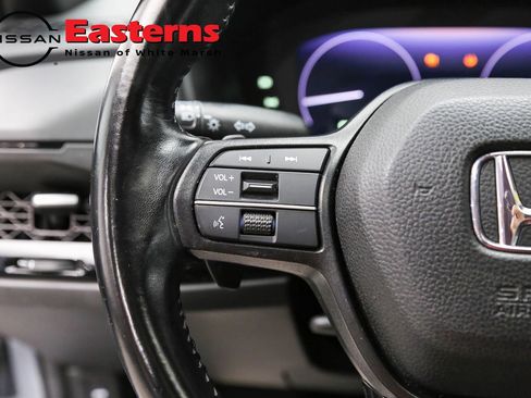 Used 2023 Honda Accord Sport image 14