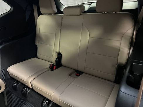 New 2026 Buick Enclave Preferred w/ Power Package AWD/4WD image 23