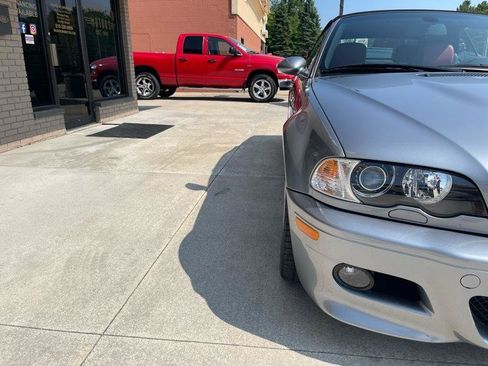 Used 2006 BMW M3 Convertible RWD image 6