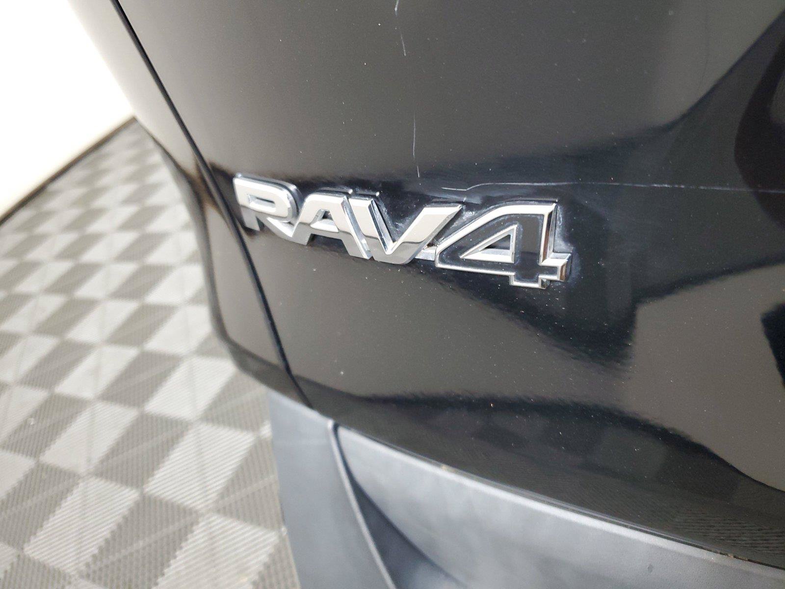 Used 2019 Toyota RAV4 LE w/ All Weather Liner Package AWD/4WD image 7