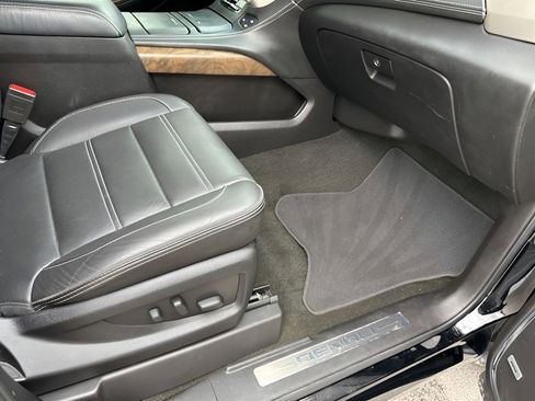 Used 2018 GMC Yukon XL Denali w/ Open Road Package image 16