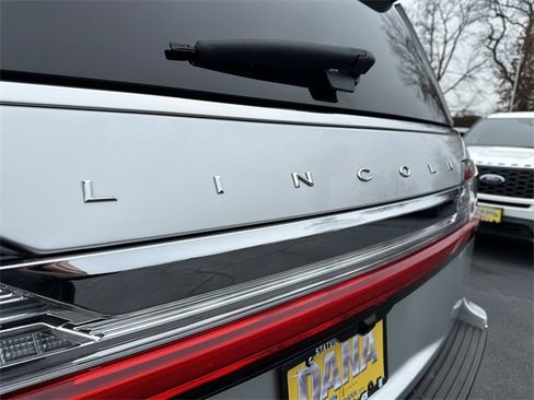 Used 2019 Lincoln Navigator L Reserve image 49