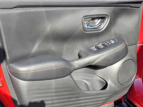 Used 2024 Honda HR-V Sport image 15