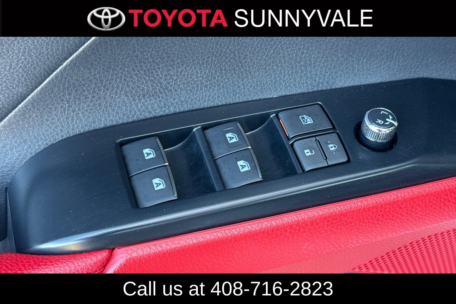 Used 2020 Toyota Camry XSE w/ Driver Assist Package FWD image 17