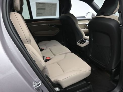New 2026 Volvo XC90 B6 Plus w/ Protection Package Premier image 27