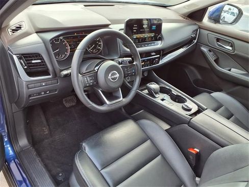 Certified 2023 Nissan Rogue SL w/ SL Premium Package image 4