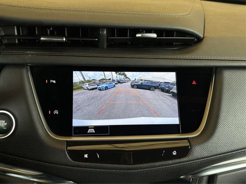 Used 2024 Cadillac XT5 Luxury FWD image 24