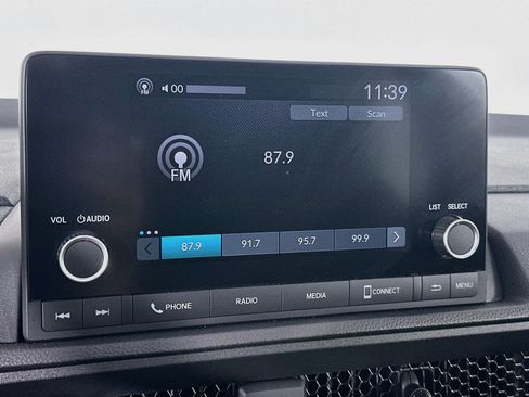 Used 2025 Honda CR-V EX image 21