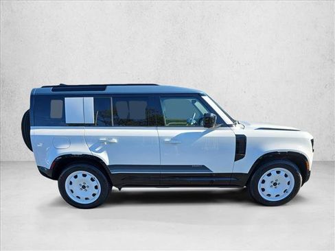 Used 2026 Land Rover Defender 110 S AWD/4WD image 4