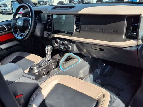 Certified 2023 Ford Bronco Wildtrak image 22