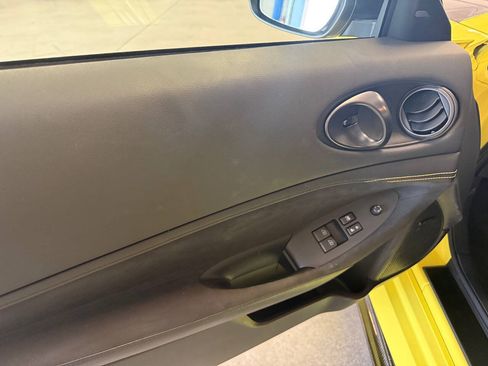 Used 2023 Nissan Z w/ Floor Mat Package (L93) RWD image 15