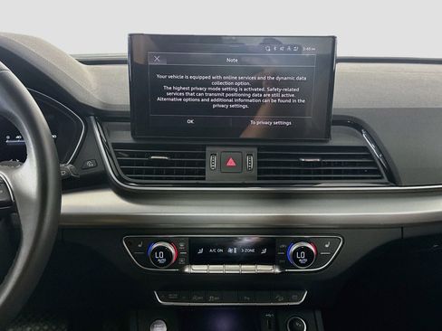 Used 2025 Audi Q5 2.0T Premium AWD/4WD image 18