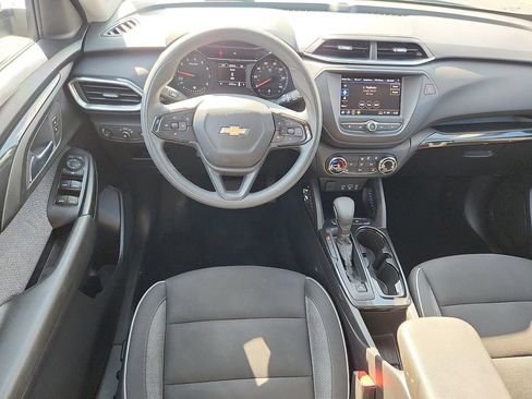 Certified 2023 Chevrolet TrailBlazer LT w/ Driver Confidence Package FWD image 11