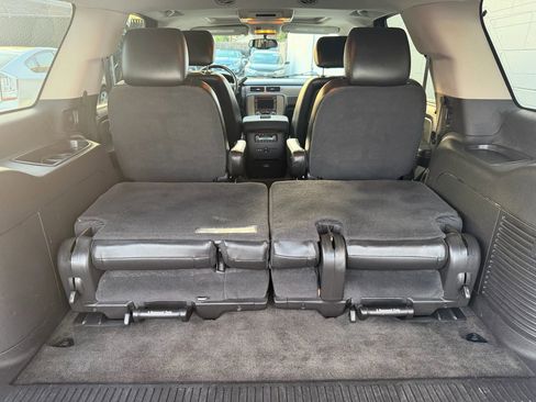 Used 2011 Chevrolet Tahoe LT image 19