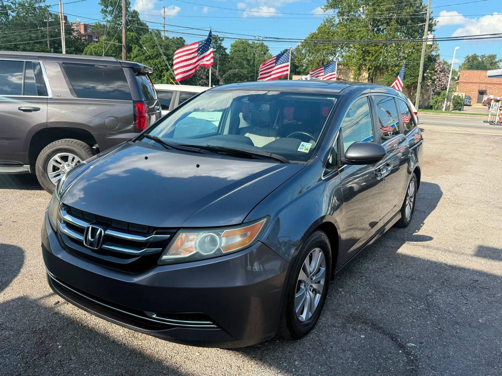 Used 2014 Honda Odyssey EX-L image 2