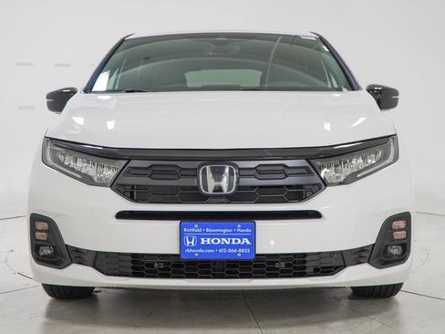 New 2026 Honda Odyssey Sport-L image 2