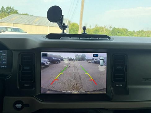 Used 2024 Ford Bronco Wildtrak AWD/4WD image 14