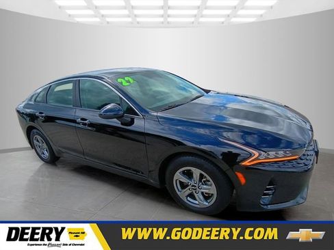 Used 2022 Kia K5 LXS FWD image 1